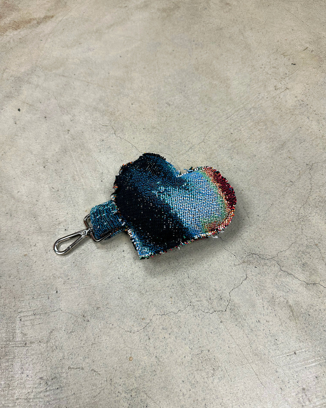 TAPESTRY HEART KEYCHAIN/BAG CHARM