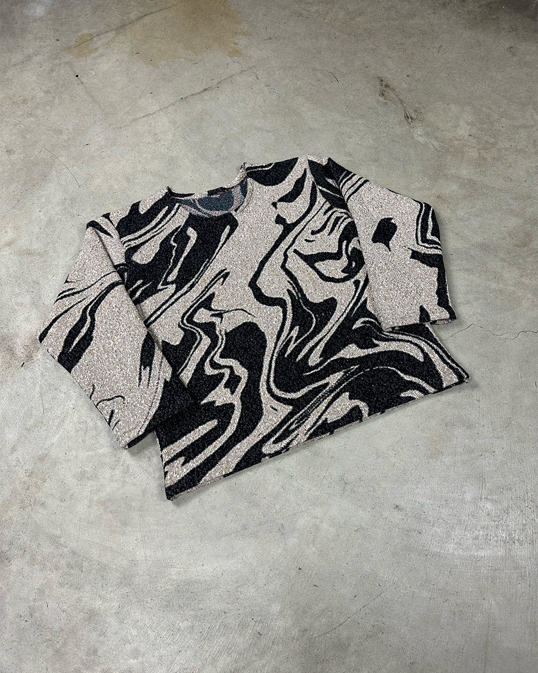 INK SPILL TAPESTRY SWEATSHIRT