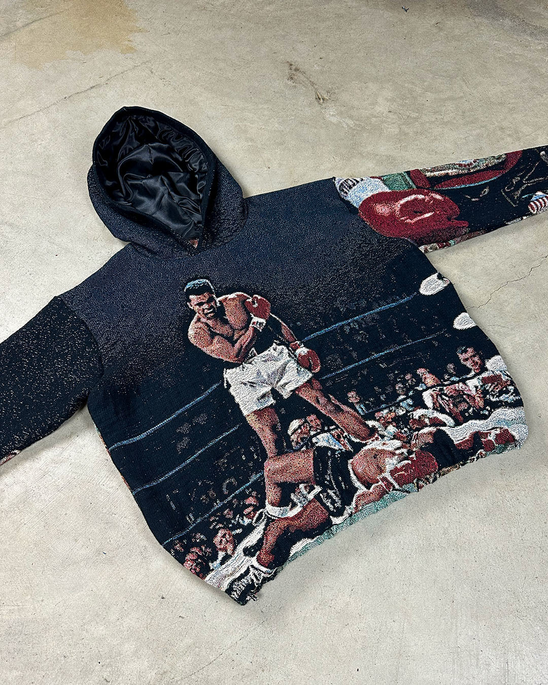 MUHAMMAD ALI X MIKE TYSON TAPESTRY HOODIE