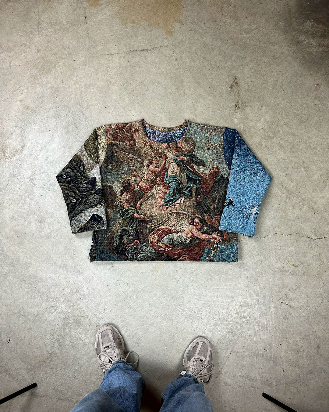 BIBLICAL TAPESTRY CREWNECK