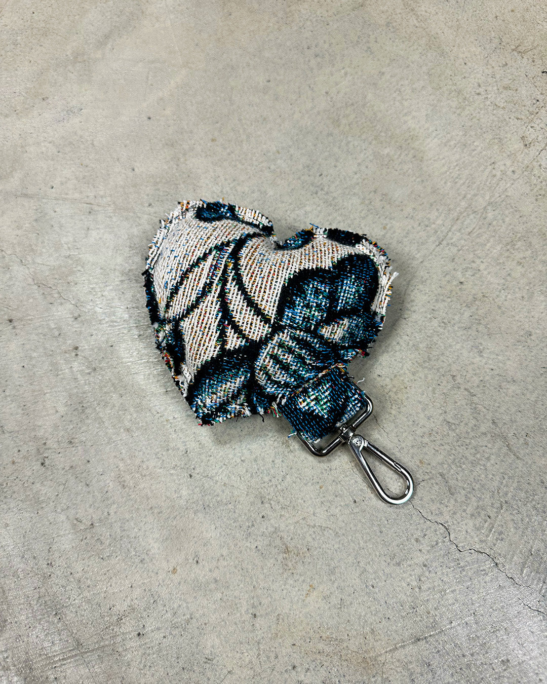 TAPESTRY HEART KEYCHAIN/BAG CHARM