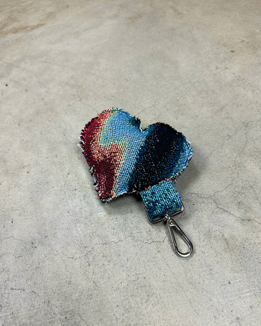 TAPESTRY HEART KEYCHAIN/BAG CHARM