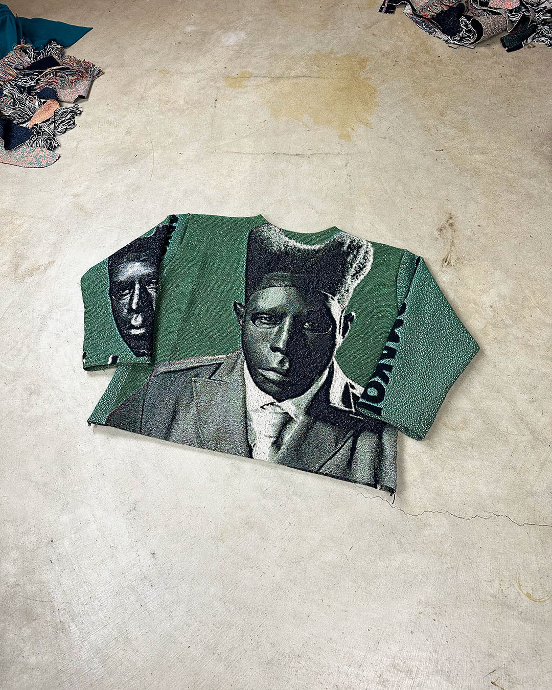 CHROMAKOPIA TAPESTRY CREWNECK (PRE ORDER)