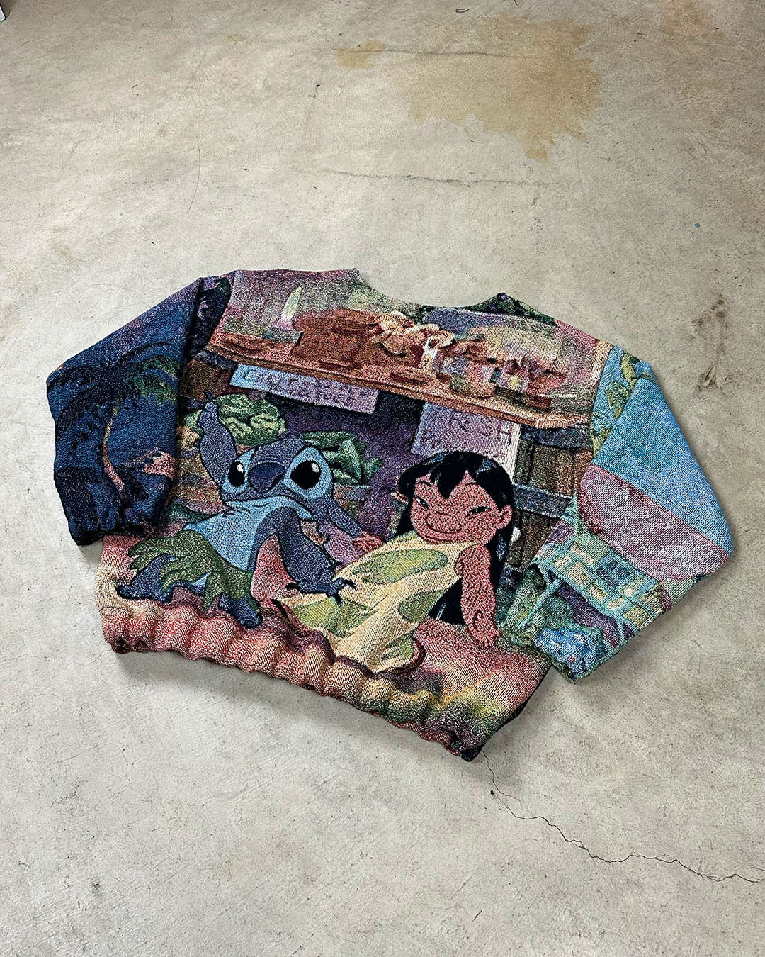 STITCH TAPESTRY CREWNECK