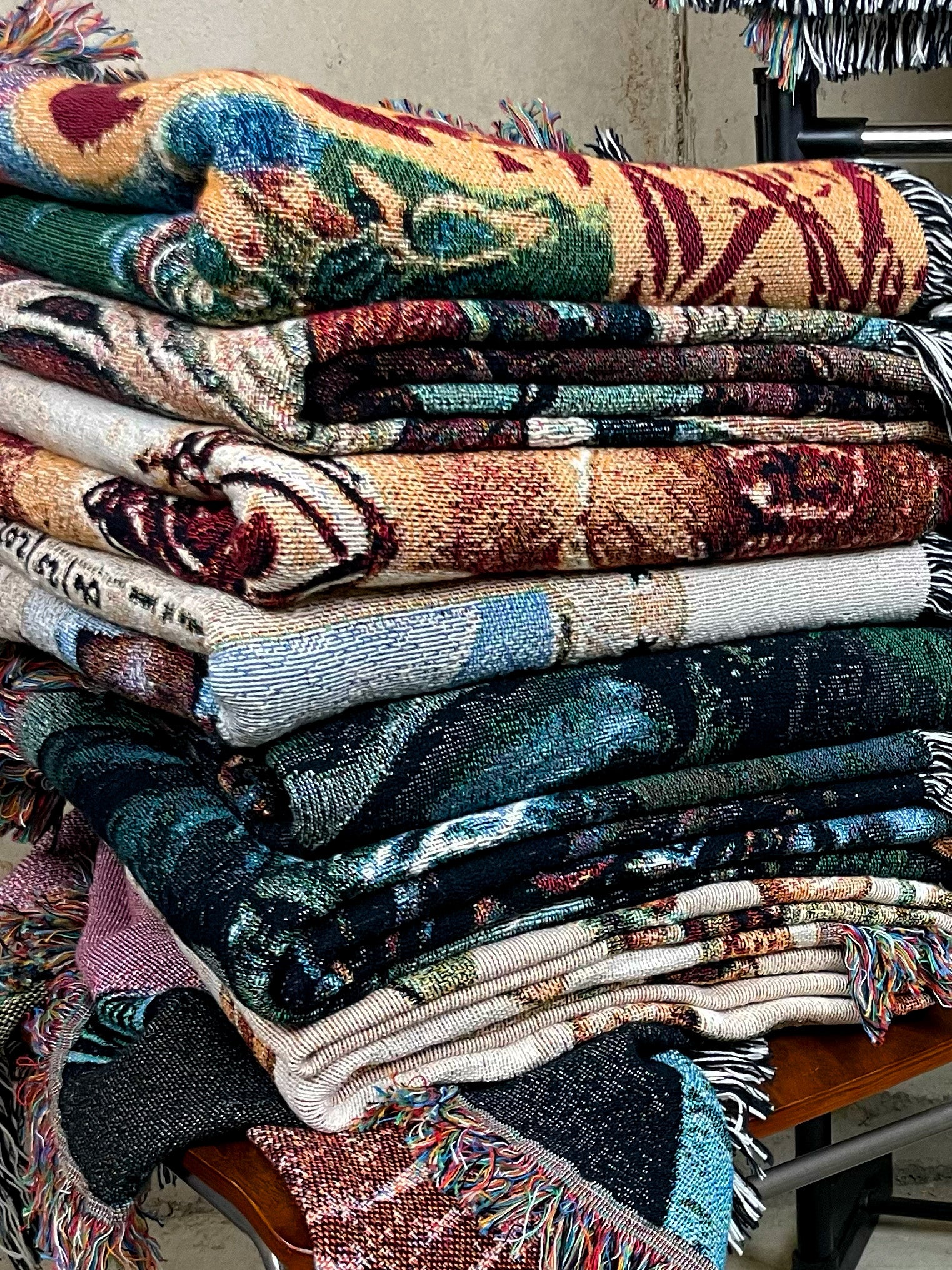 CUSTOM TAPESTRY BLANKET