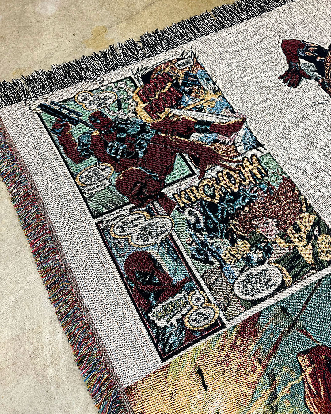 DEADPOOL TAPESTRY BLANKET